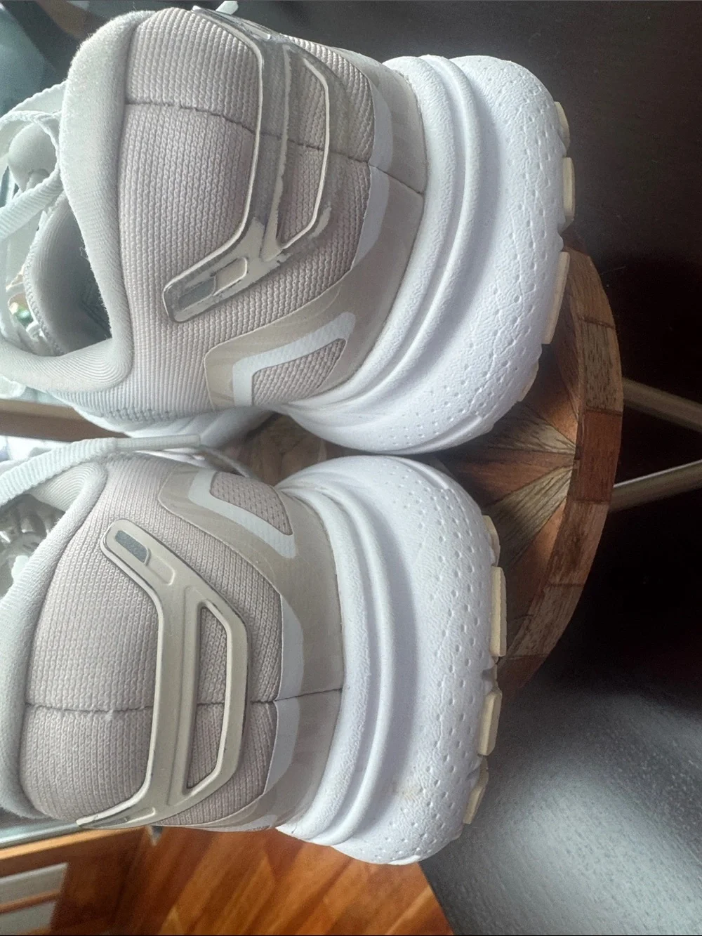 Size 9.5B- Brooks Ghost 15 Snow White W Comfort Casual Running Cushioned Gym